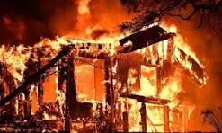 अज्ञात कारणों से लगी  आग -एक भैंस की पडिया और दो बकरी और नगद 10,000 रुपये, गेहूं, गर्म कपड़े, कंबल, रजाई सहित घर का लगभग सारा सामान जलकर राख