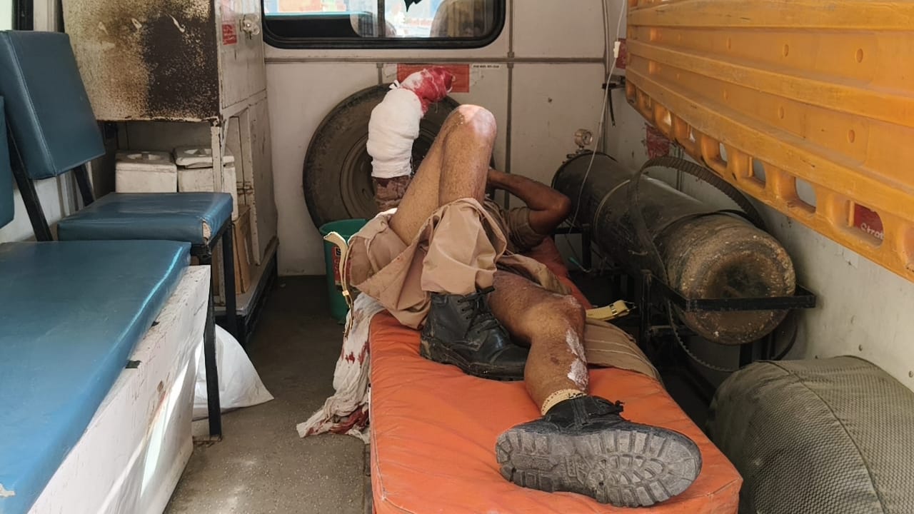 चलती ट्रेन से उतरने का प्रयास करता हुआ दीवान गिरकर हुआ घायल