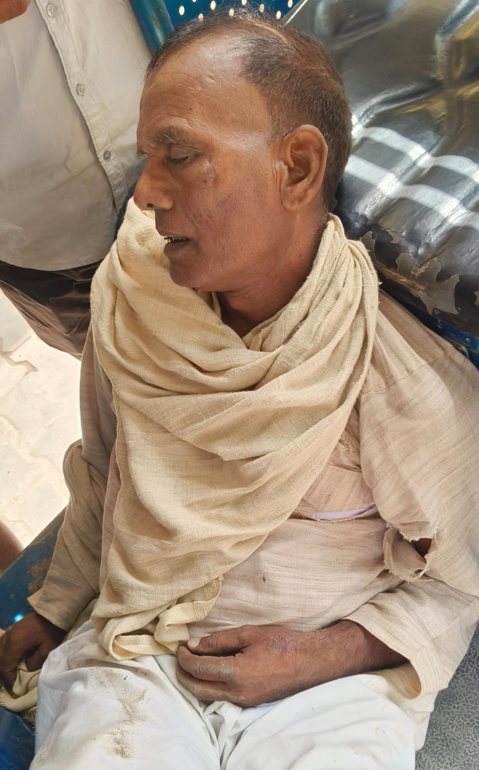 ट्रैक्टर-ट्रॉली की टक्कर से बाइक सवार अधेड़ की दर्दनाक मौत, 