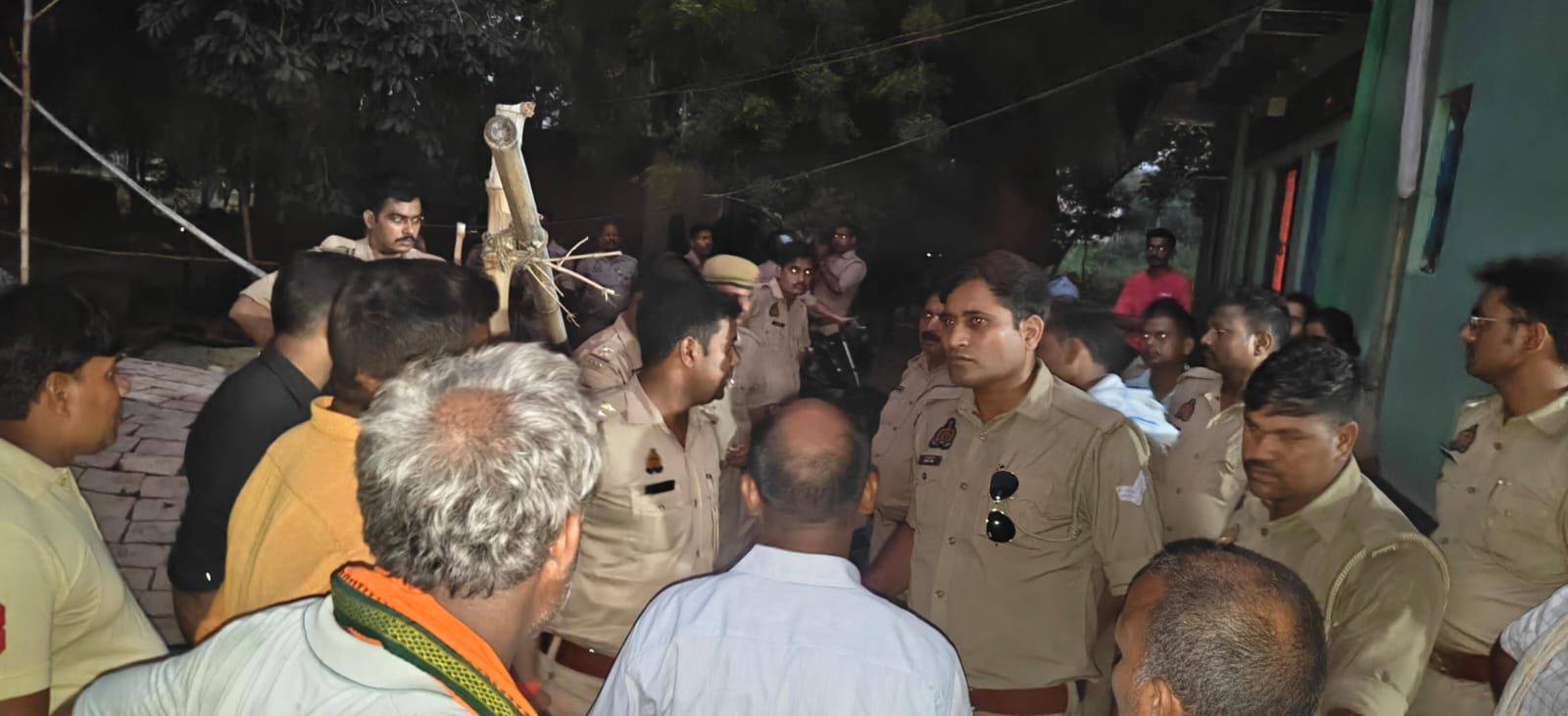 ताजिया पहले ले जाने की बात पर दो पक्षों में विवाद, पुरानी रंजिश ने लिया मारपीट का रूप, तीन घायल